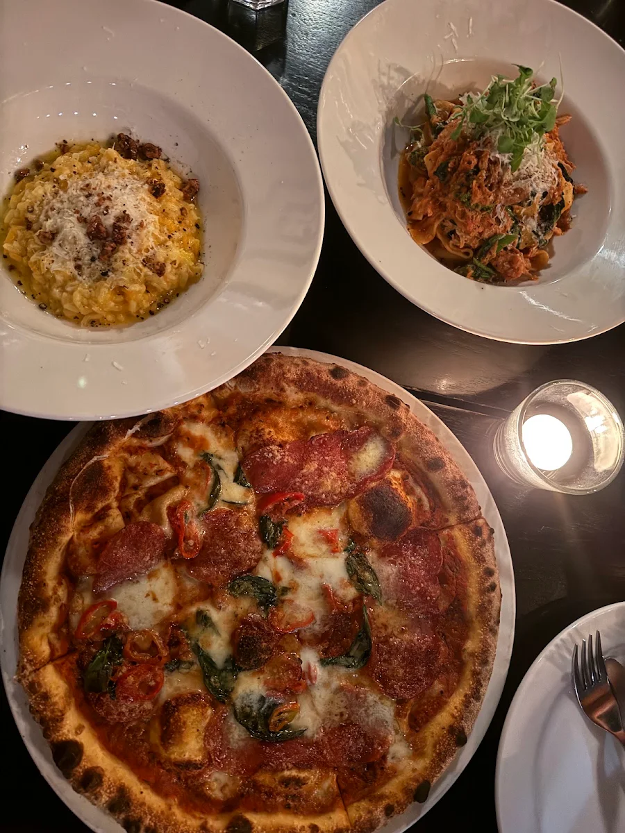 Pizza Margherita, F'Amelia