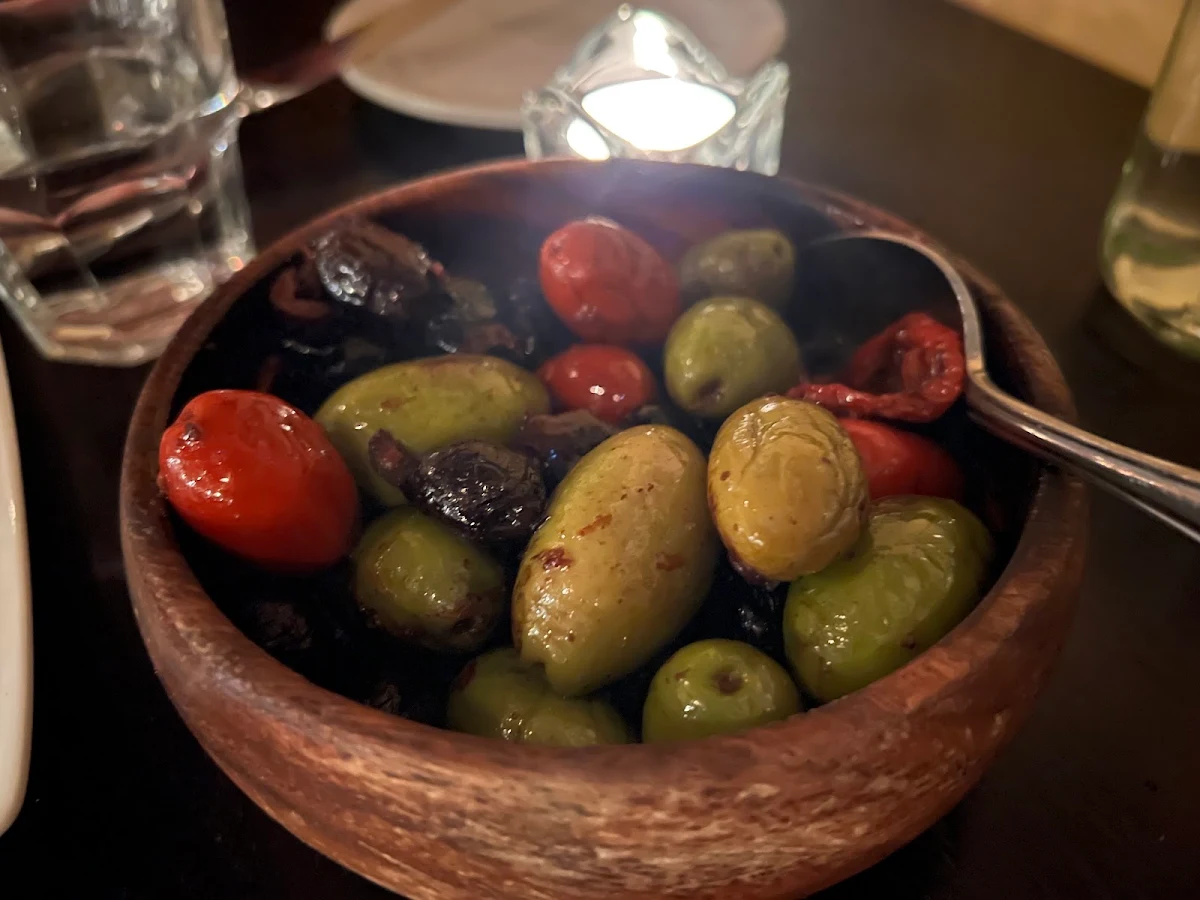 Warm Olive, F'Amelia