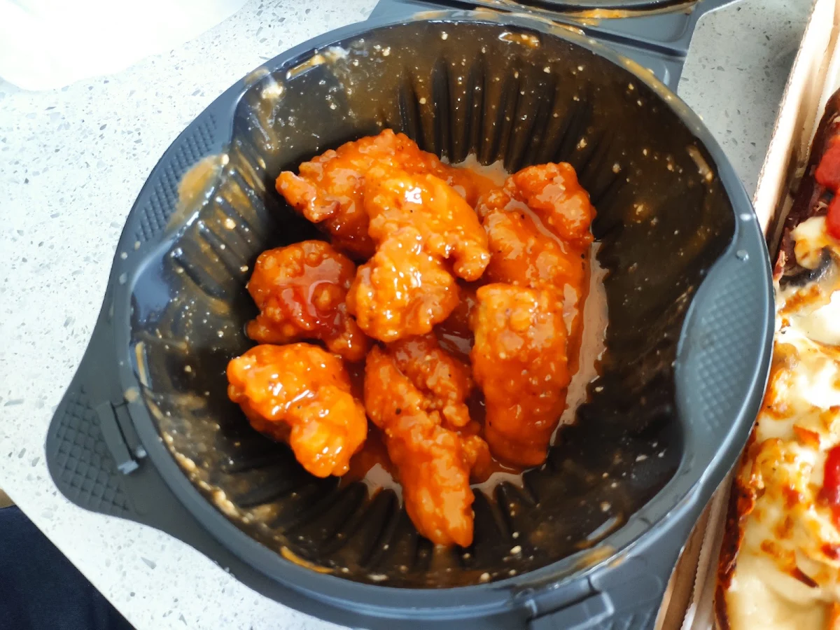 Spicy Garlic Chicken Wings