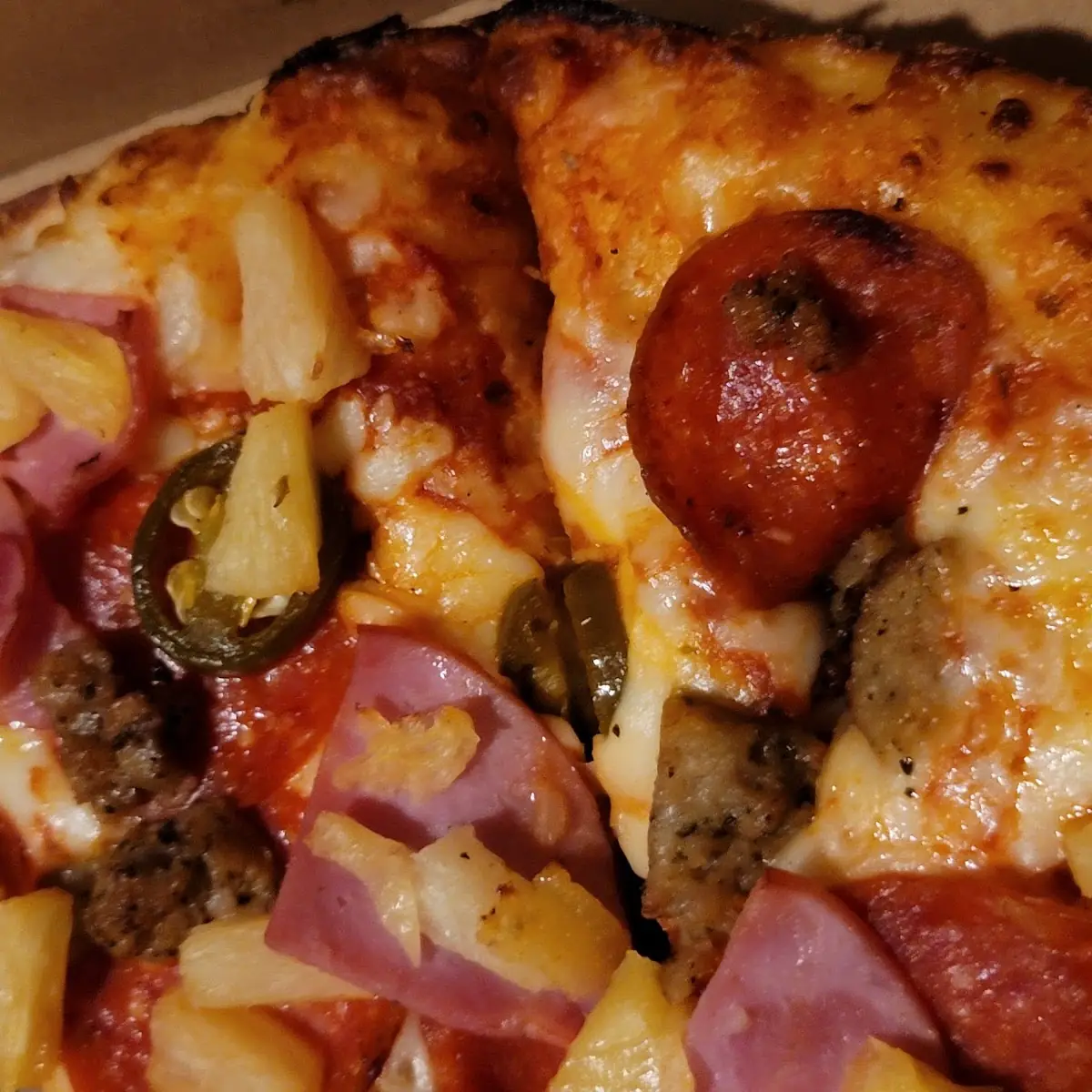 Hawaiian Pizza