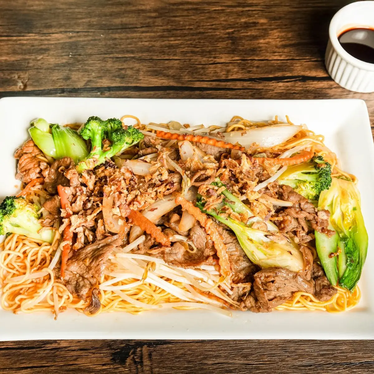Stir-Fried Noodles - MI Xao