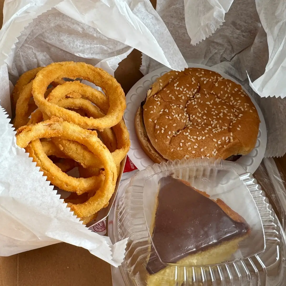 Cheese Burger with Onions Rings