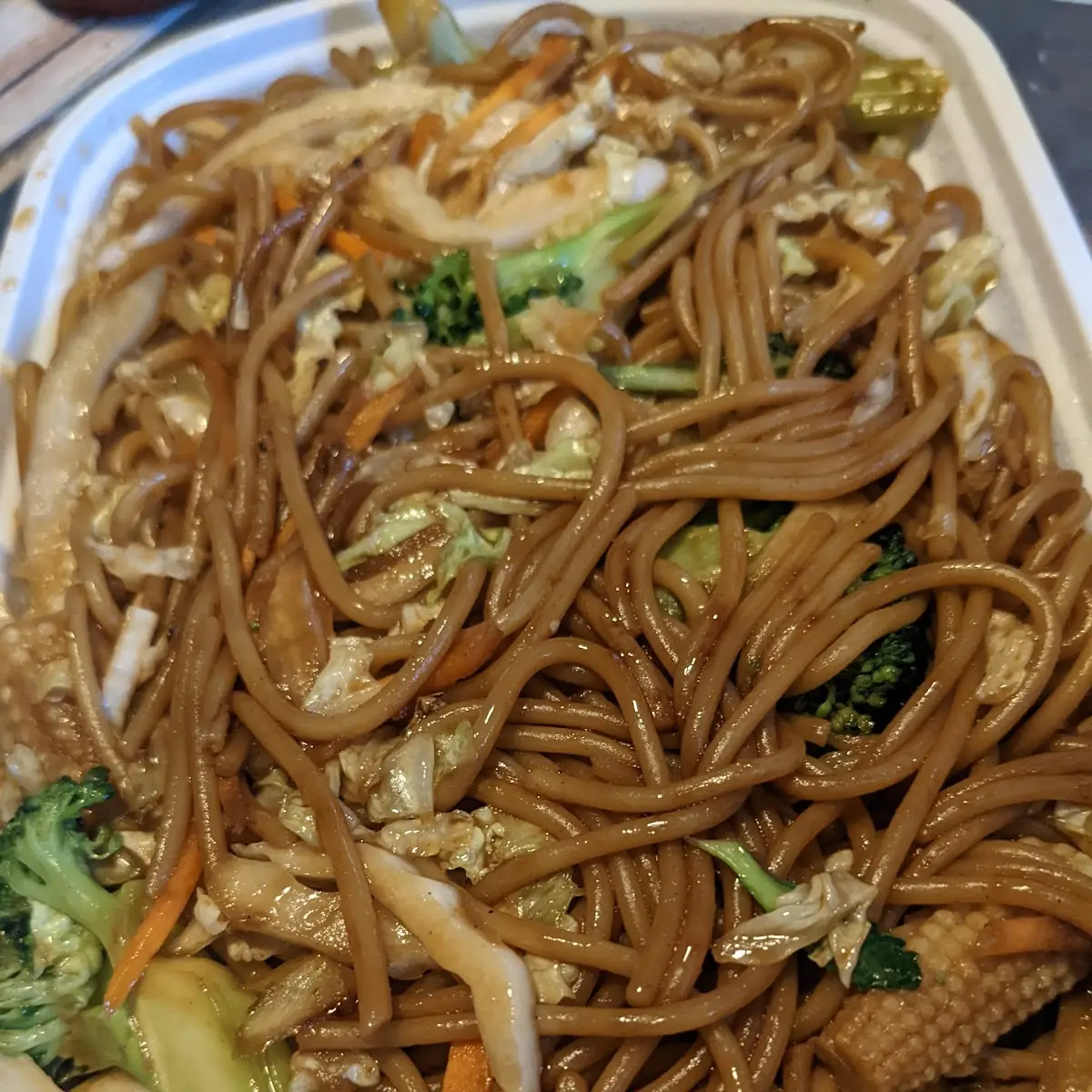 Vegetable Lo Mein
