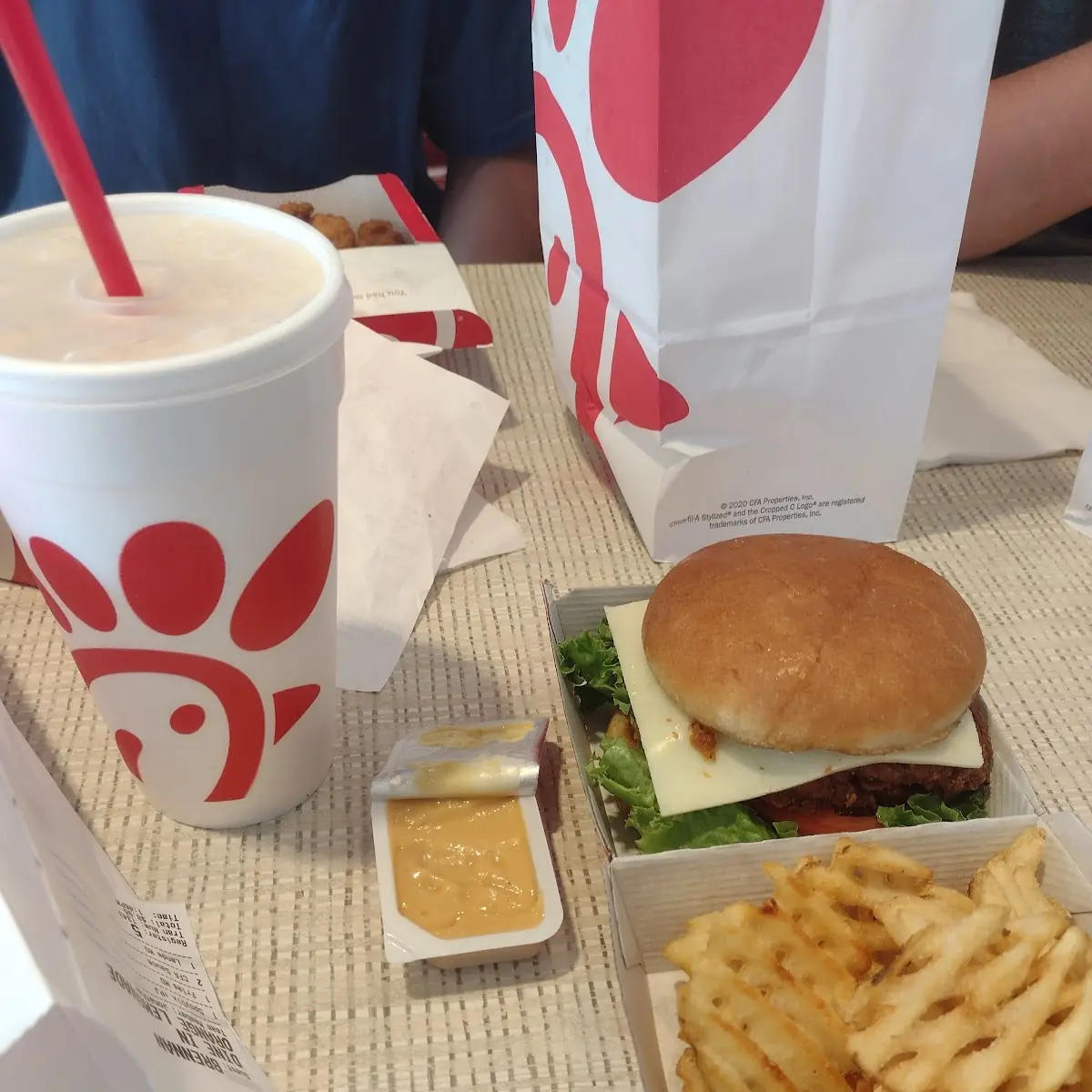 Deluxe Spicy Chicken Sandwich Combo