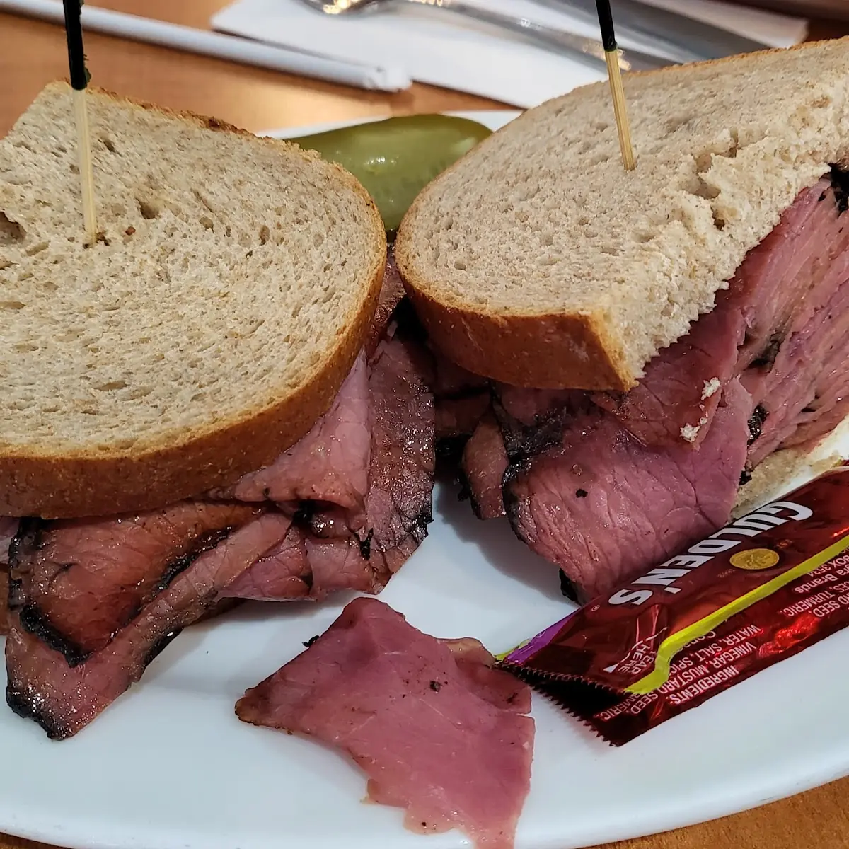 Hot Pastrami Sandwich