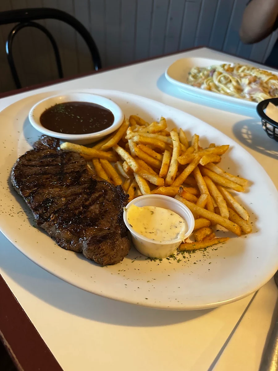 Steak w Fries, Resto Le Notre-Dame