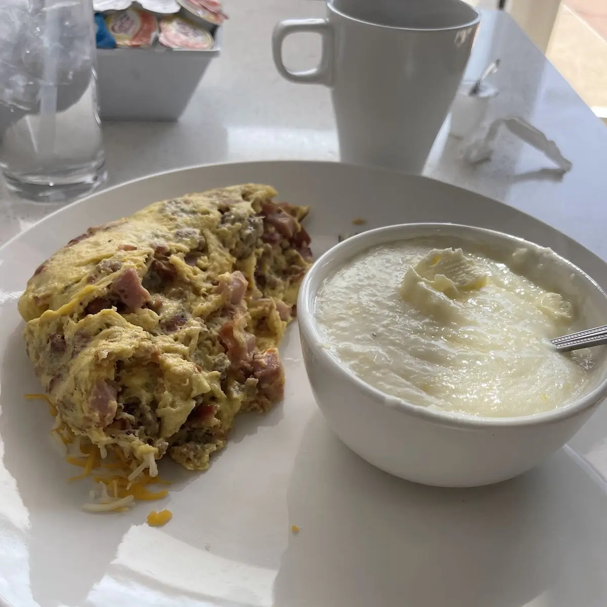 Mama's Omelette