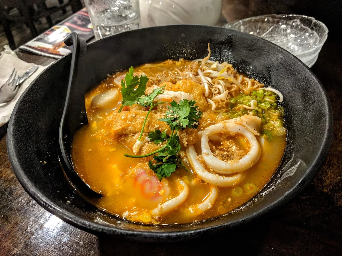 New Delhi Curry Udon
