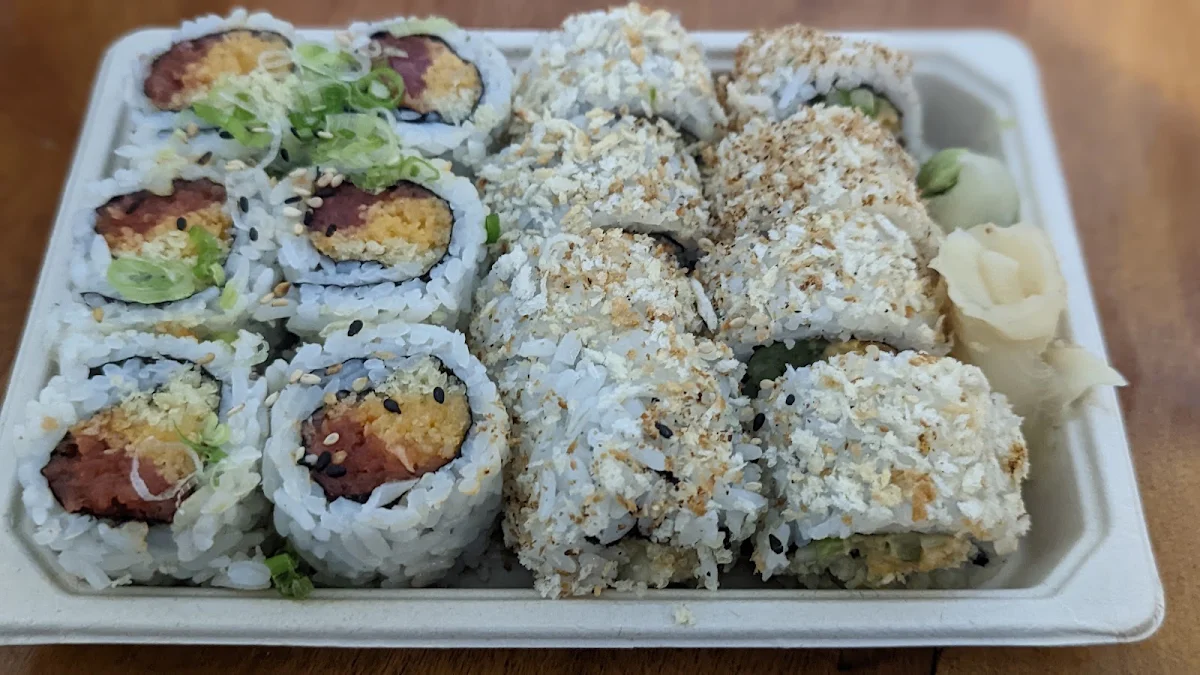 Spicy Tuna or Scallop 6 pcs
