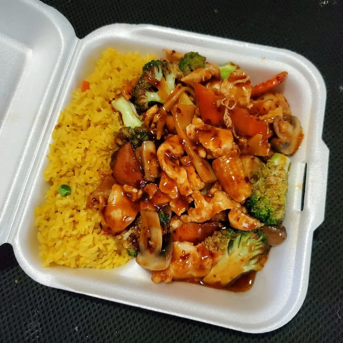 Hunan Chicken Lunch Special