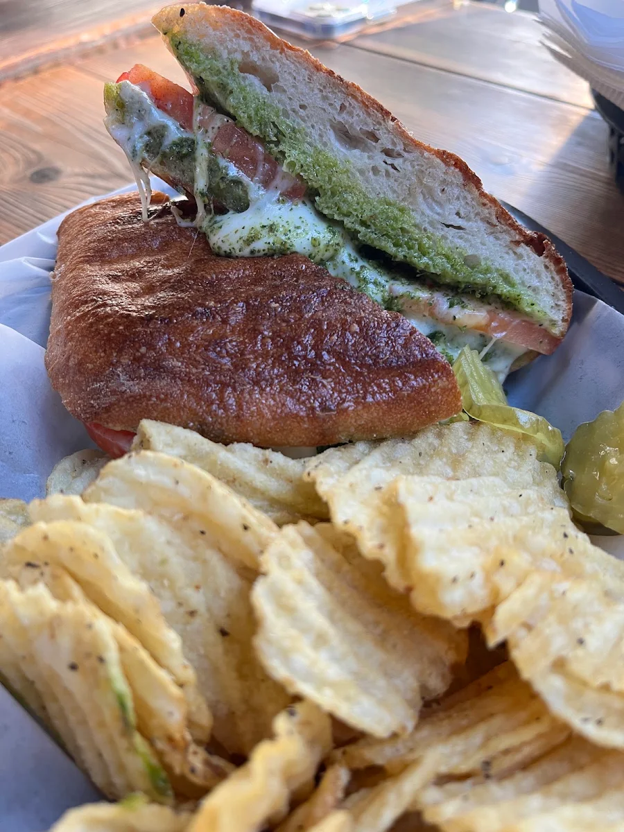 Caprese Sándwich