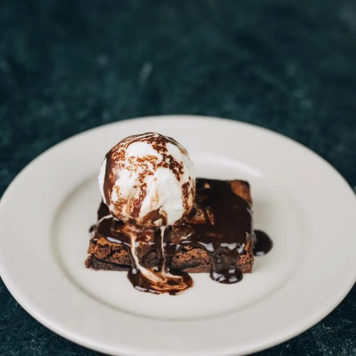 Brownie Sundae