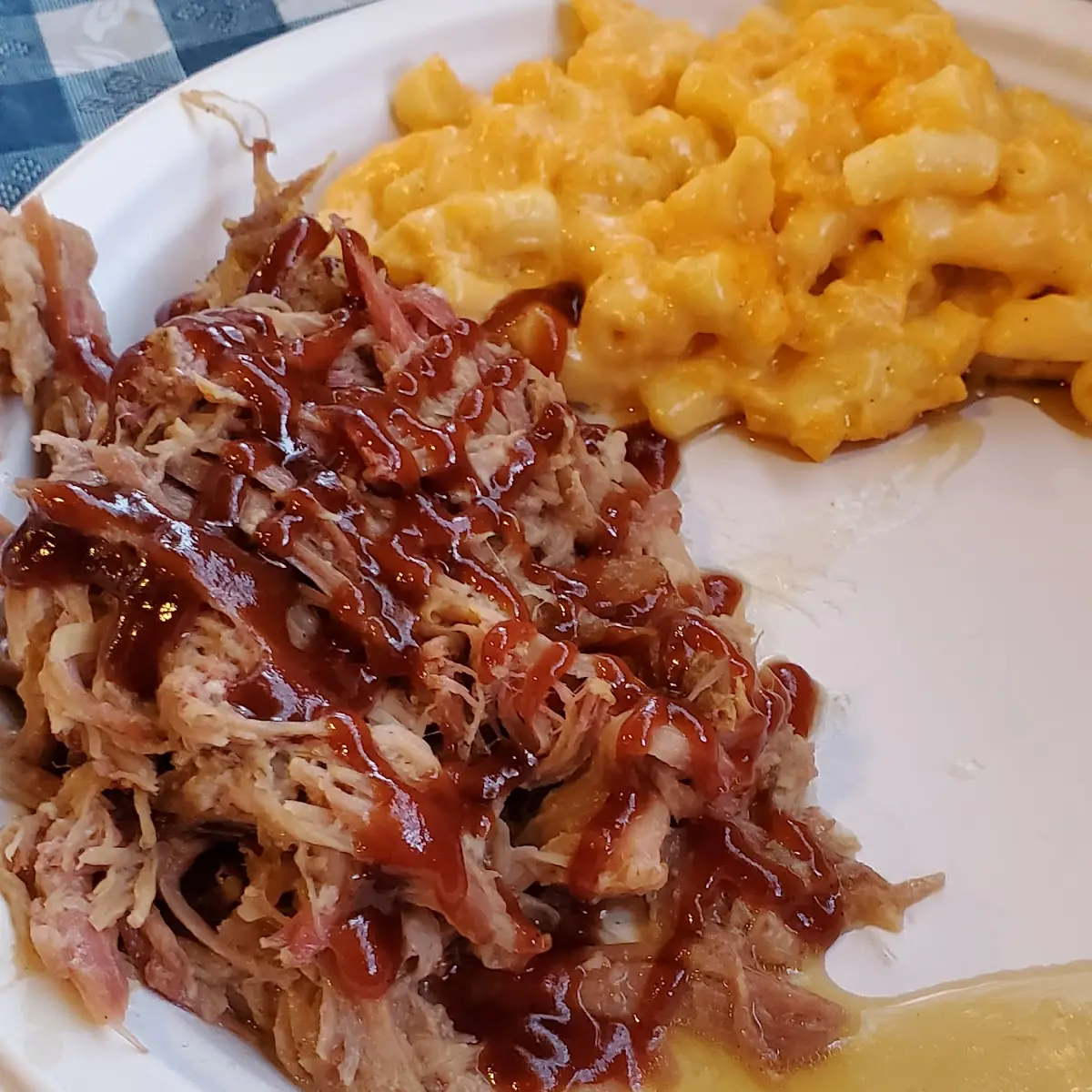 Pulled Pork Dinner with Mac and Cheese