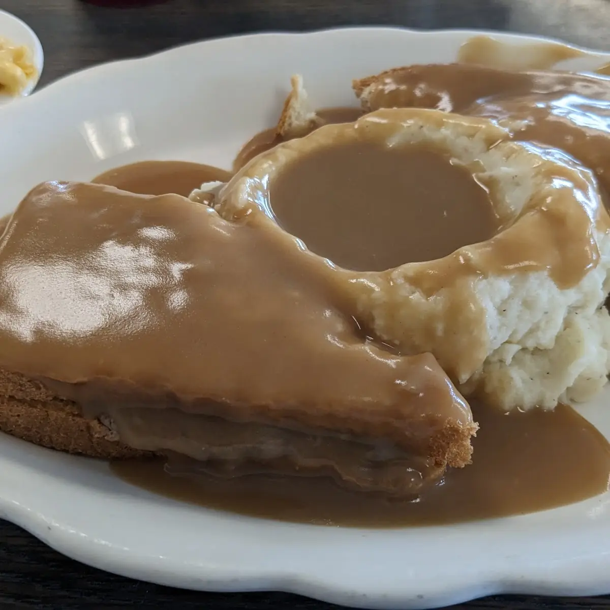 Beef Manhattan with Mashed Potatoes