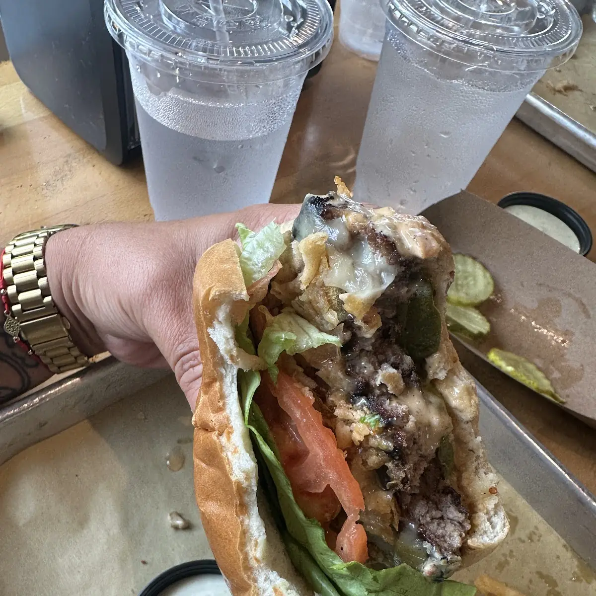 Gyro