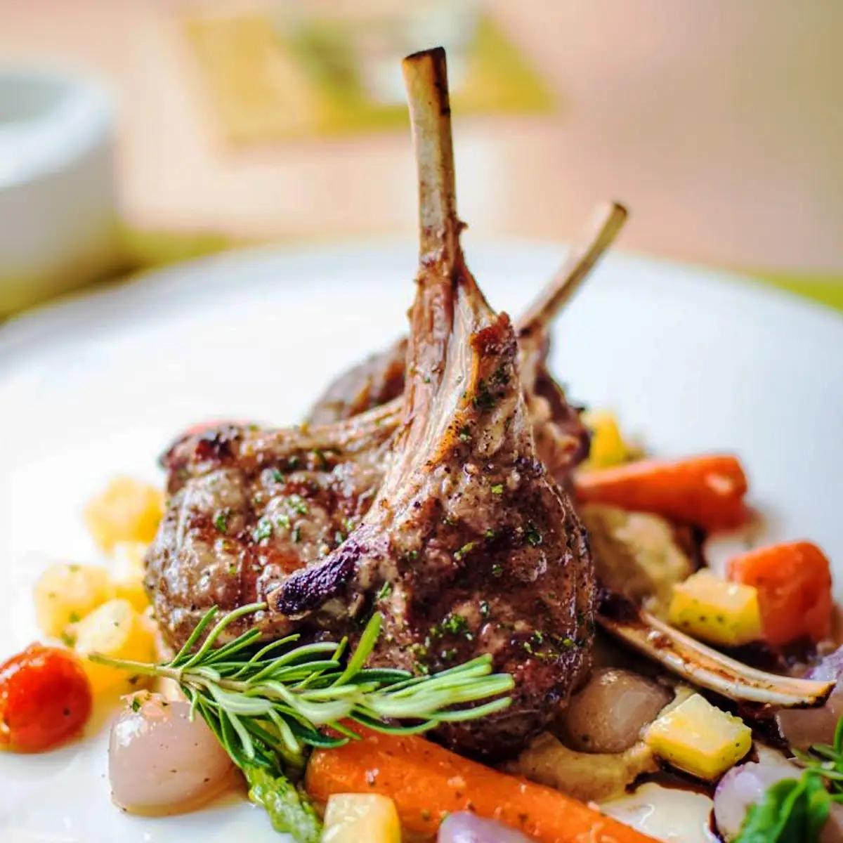 Lamb Chops 4 Pieces