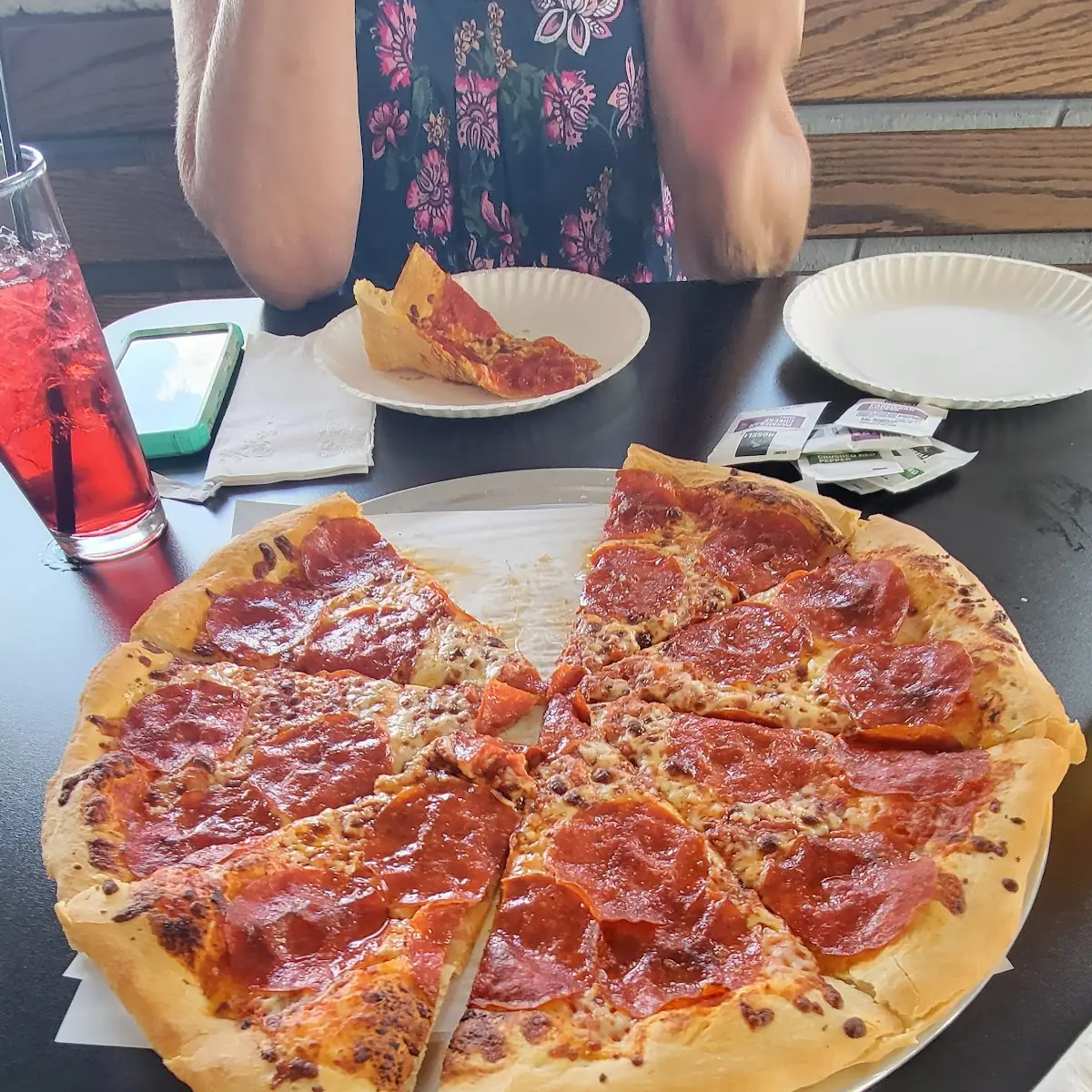 Large Pepperoni Pizza