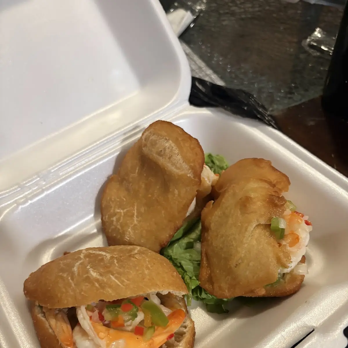 Arepas Rellenas de Camarones