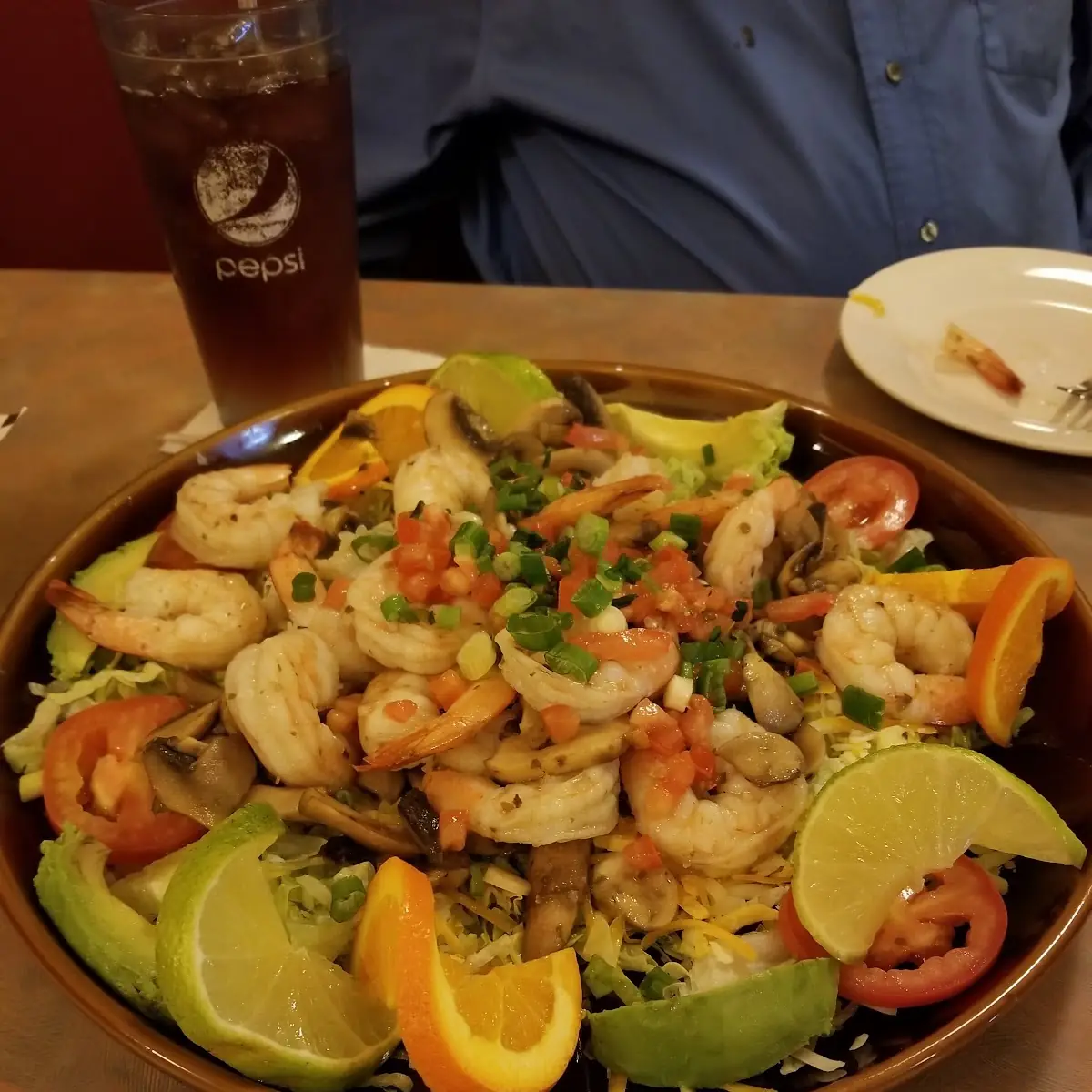 Shrimp Appetizer Platter with Sauteed Mushrooms