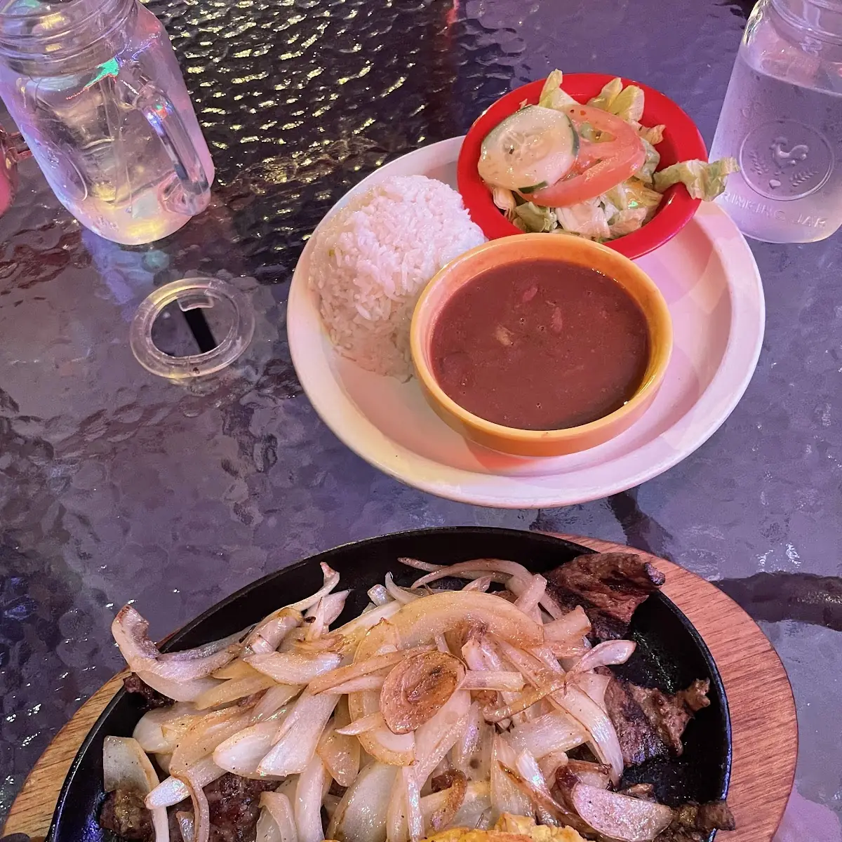 Bistec Encebollado