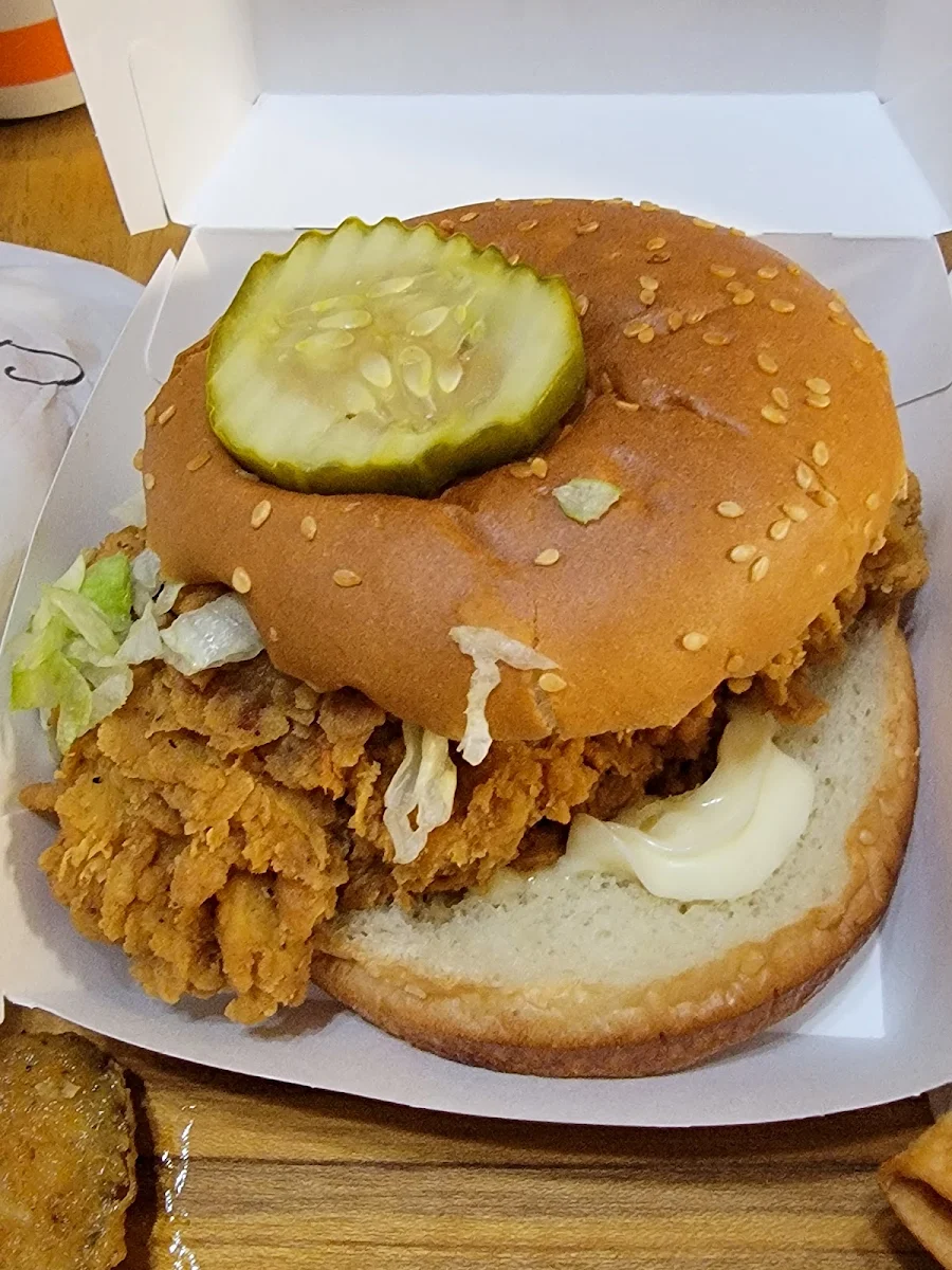 Big Mary Sandwich, Mary Brown's Chicken