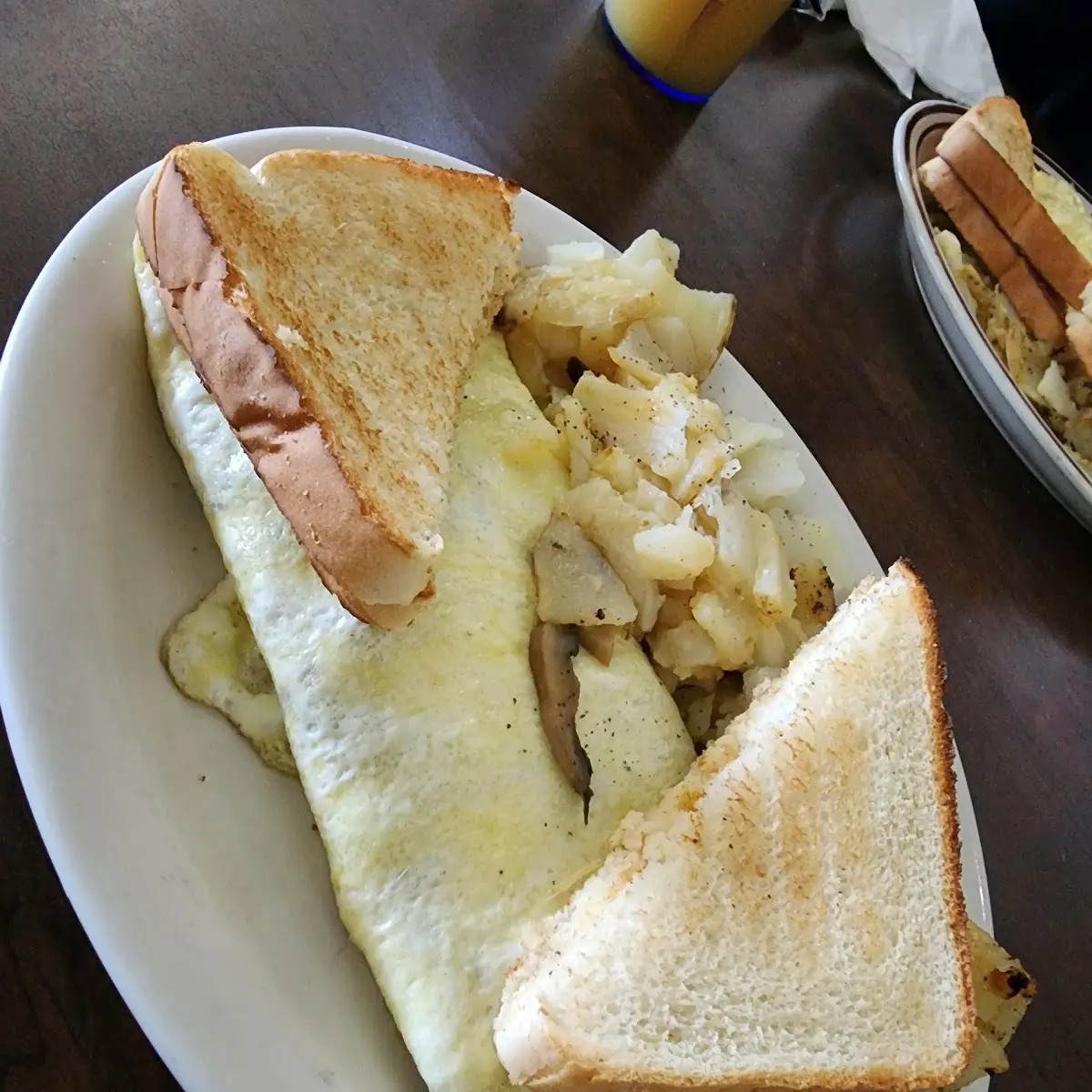 Mushroom and Cheese Omelette
