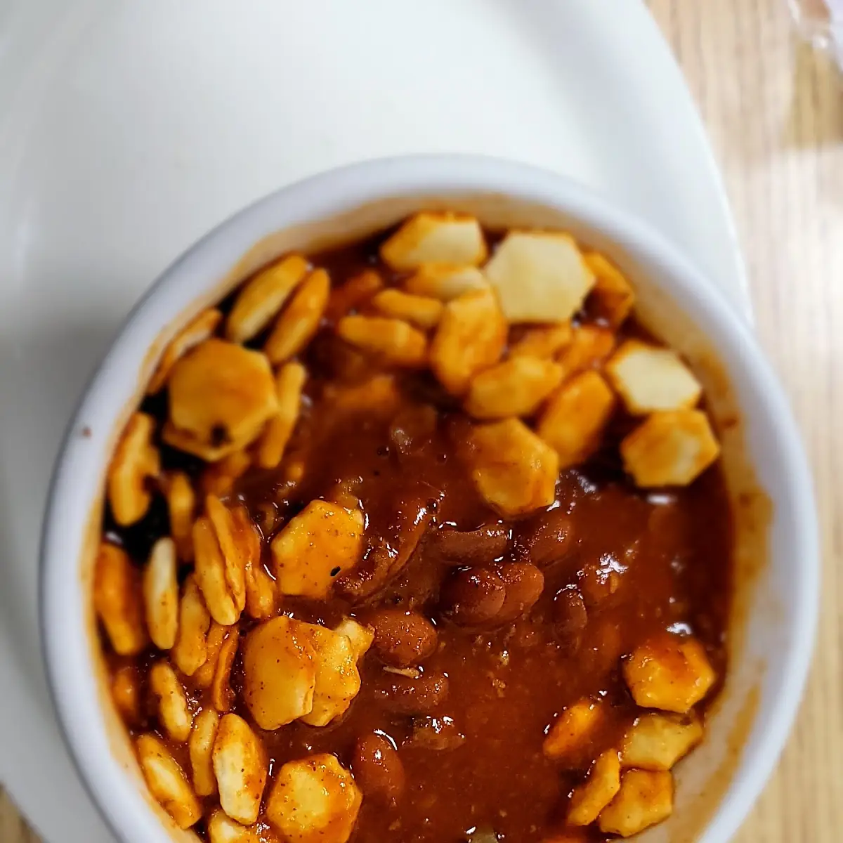 Chili with Oyster Crackers