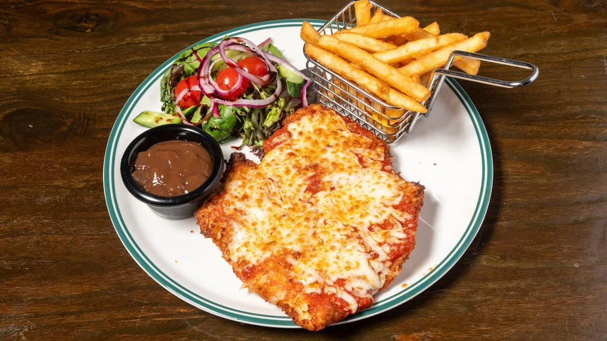 Highlights, Sandy's Burger Pizza Pasta