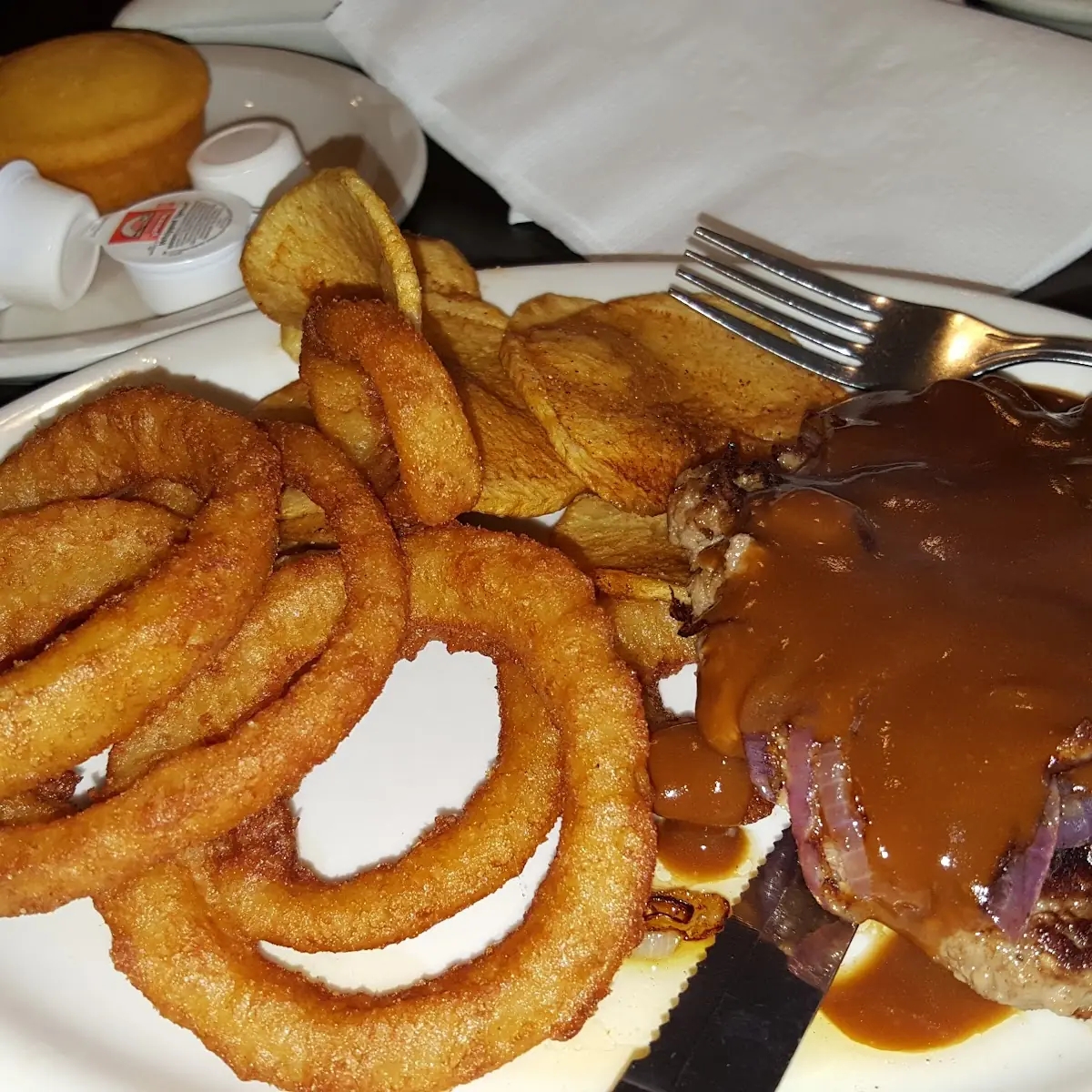Chopped Sirloin Steak Onion Rings