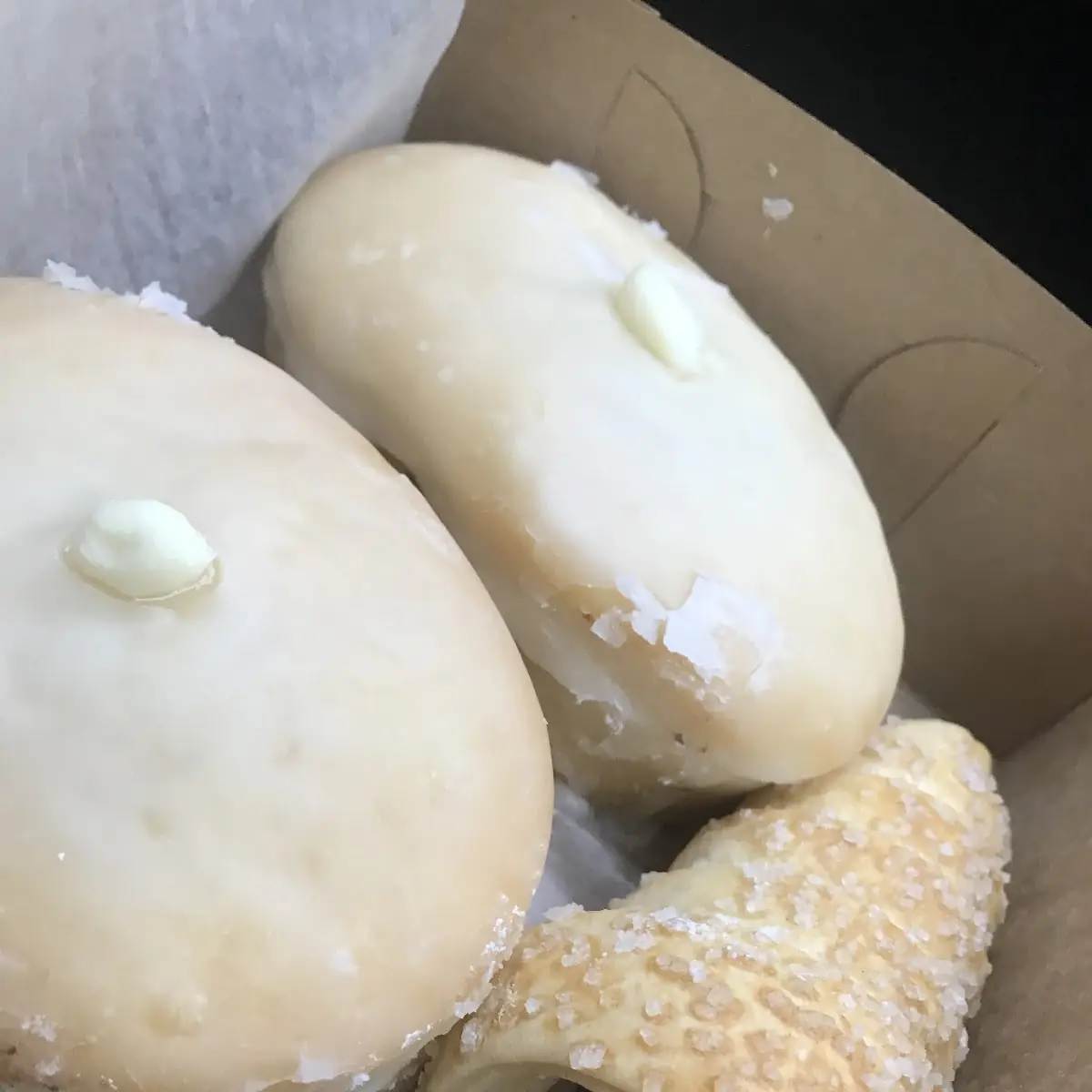 Donas Rellenas de Queso Crema