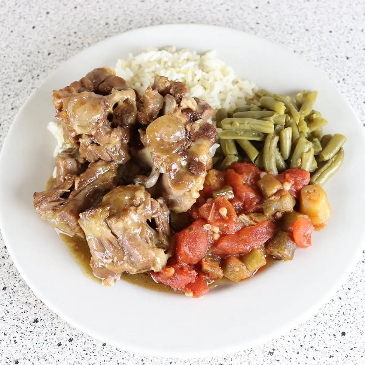 Oxtail Dinner w 3 Sides