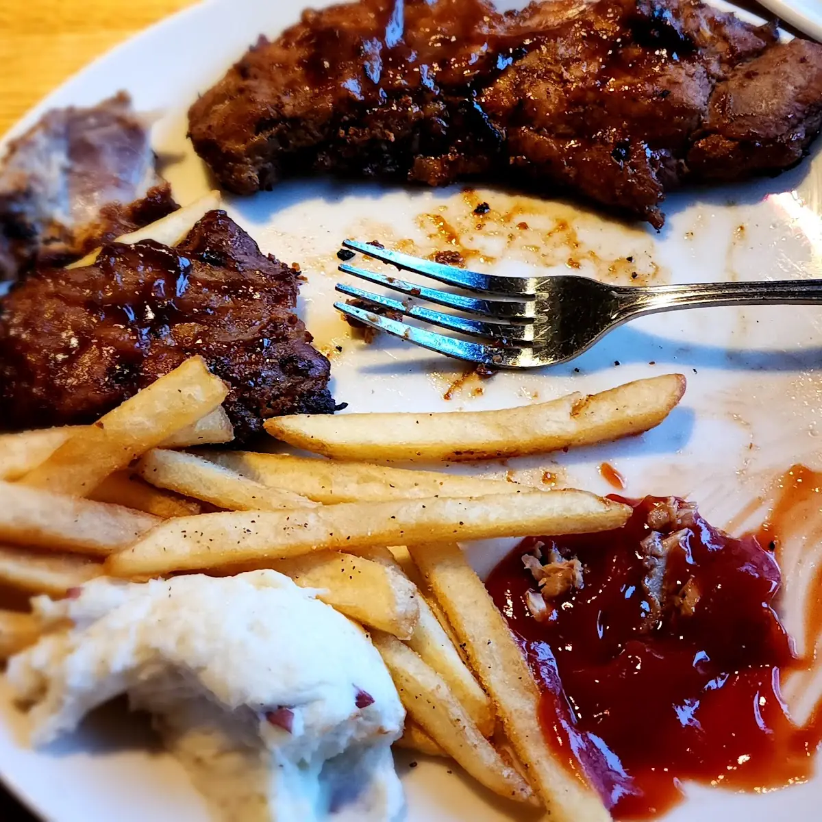 Sirloin Steak Mashed Potatoes & Fries