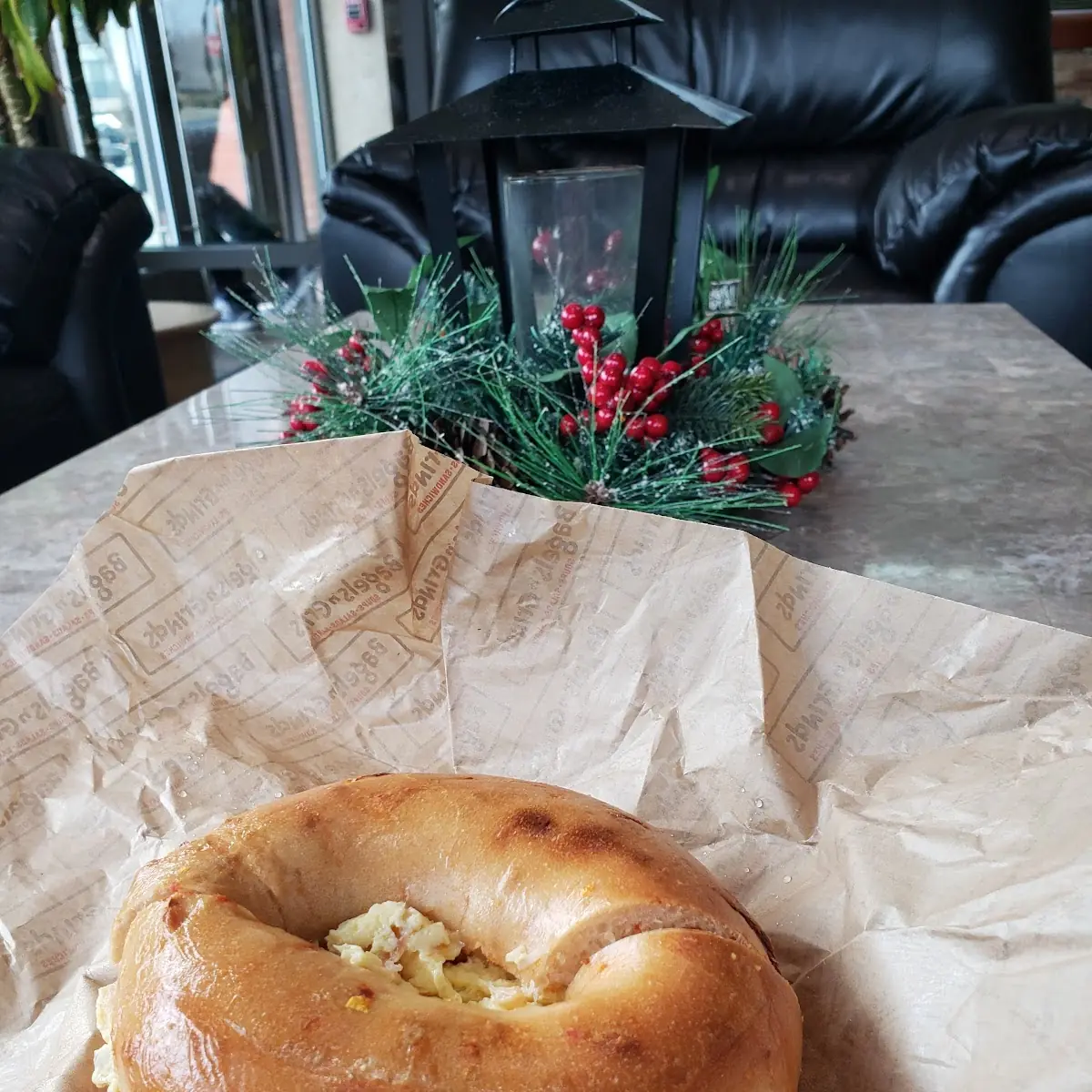 Leo Sandwich Sun Dried Tomato Bagel