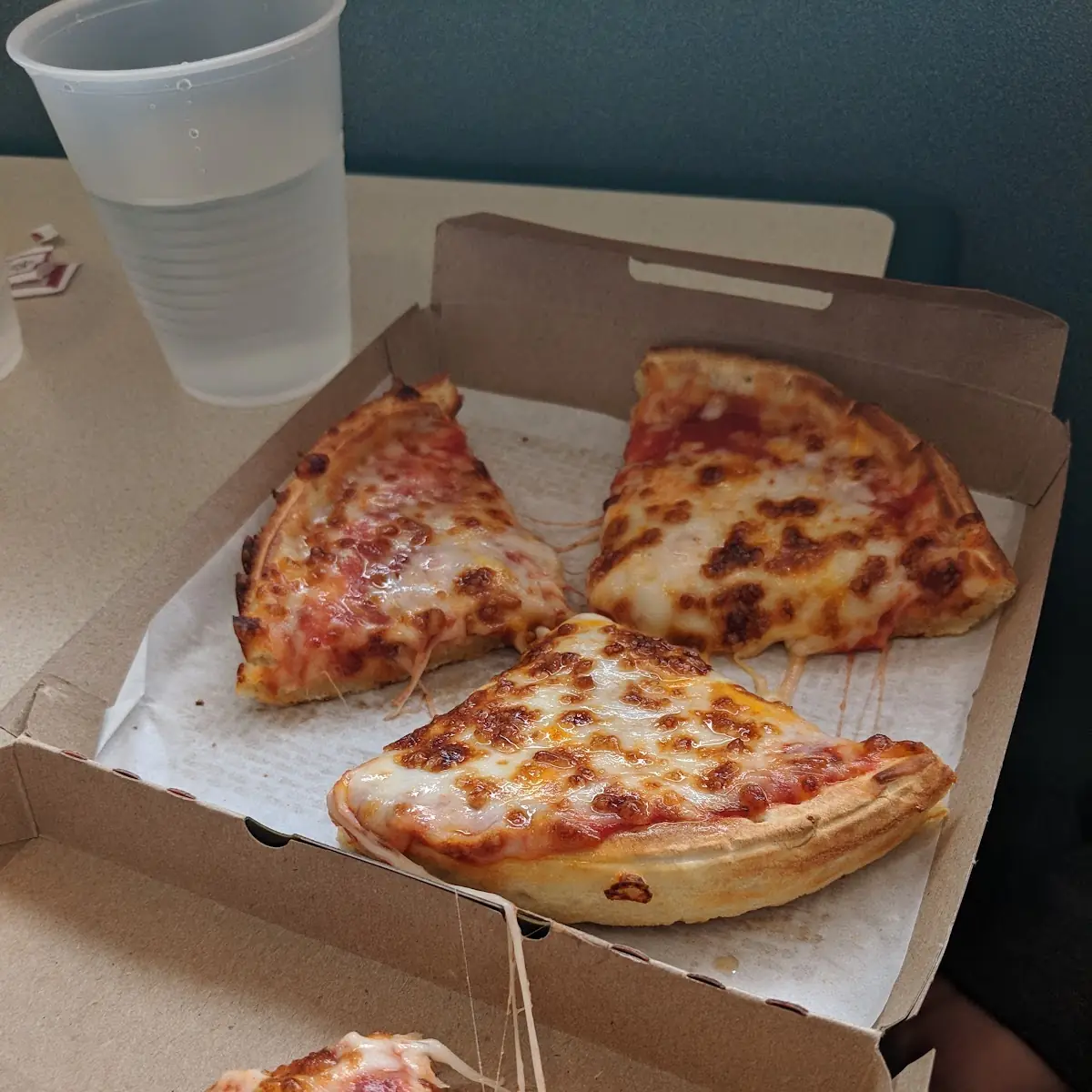 Cheese Pizza 7' 5 69