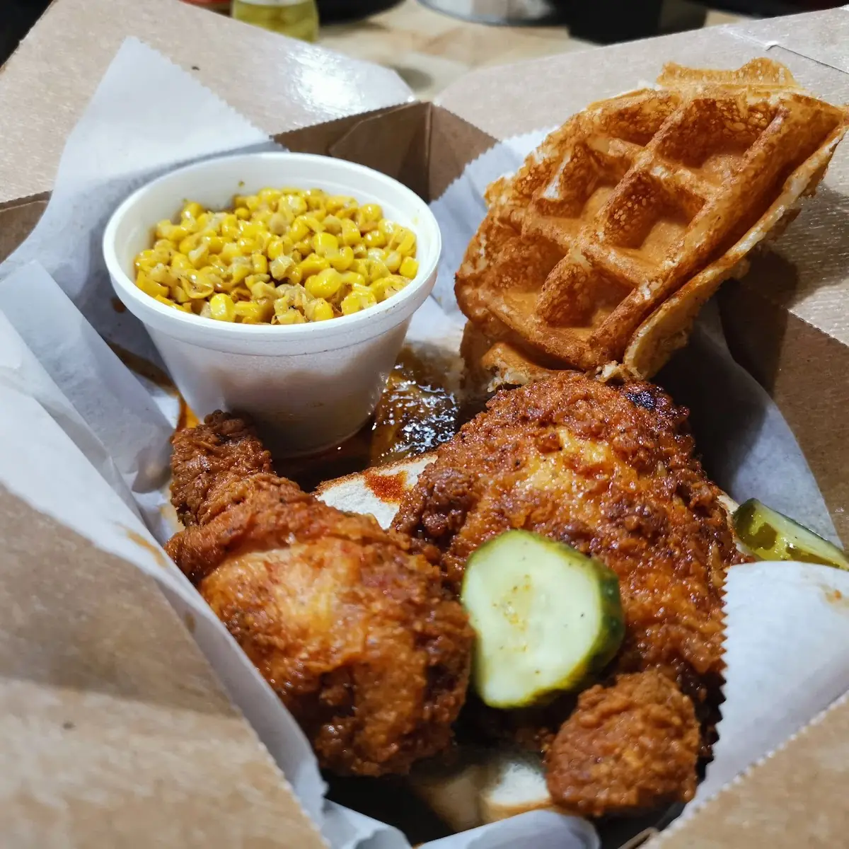 Wings w Belgian Waffle