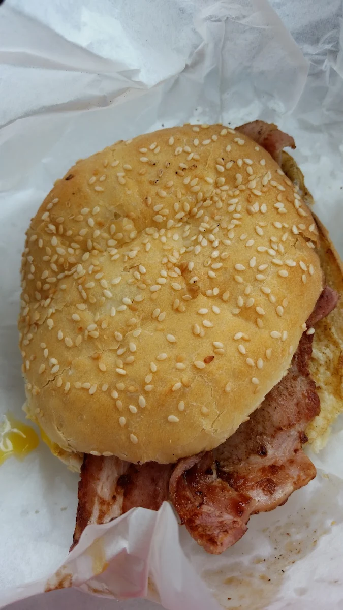 Bacon Egg Rolls, Skippy Food Bar