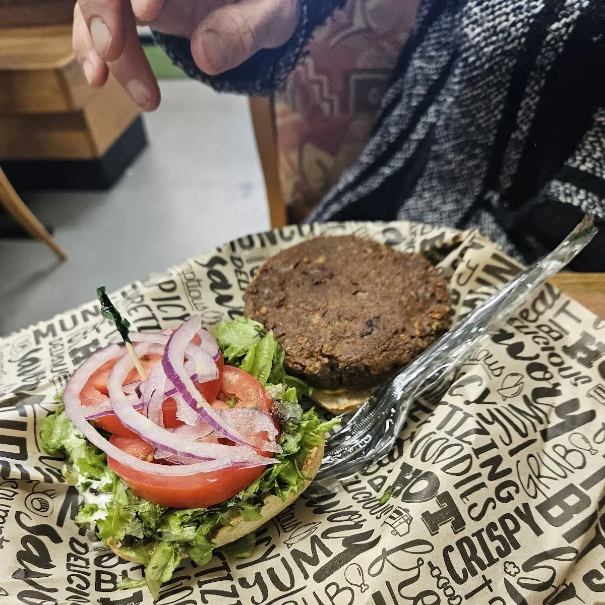 Vegan Burger with Fresh Vegetables
