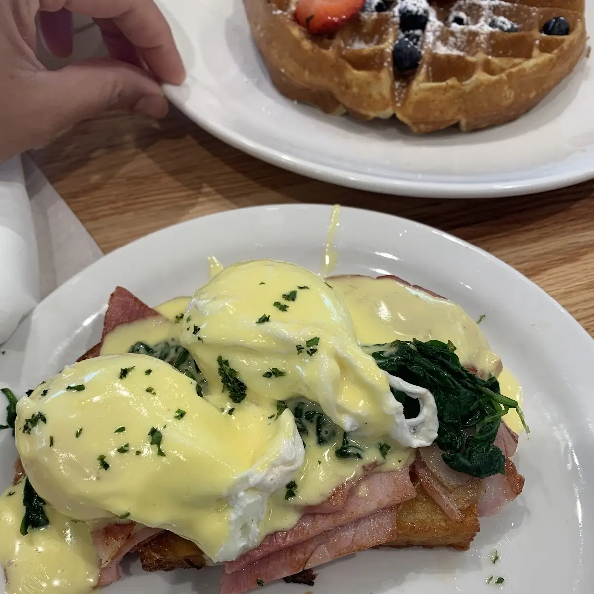 Eggs Benedict
