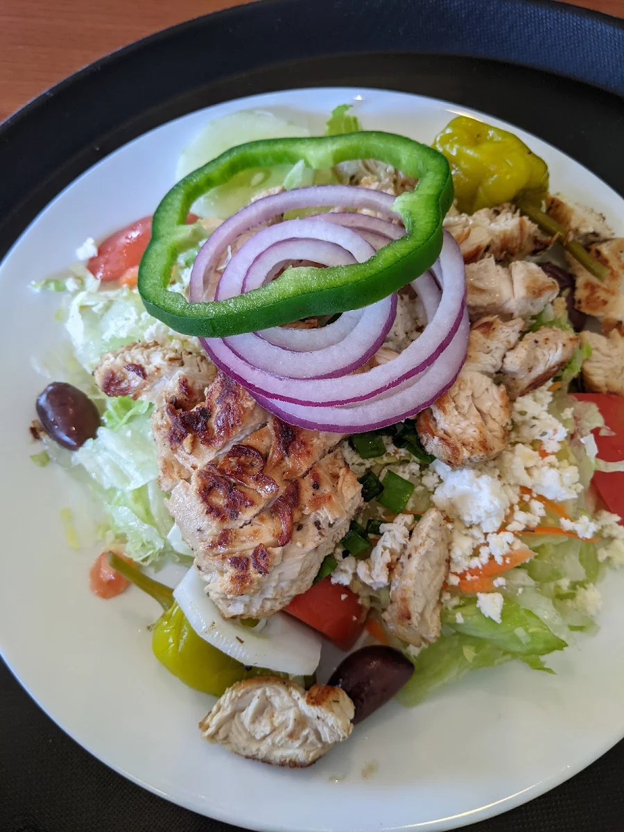 Greek Salad with Chicken