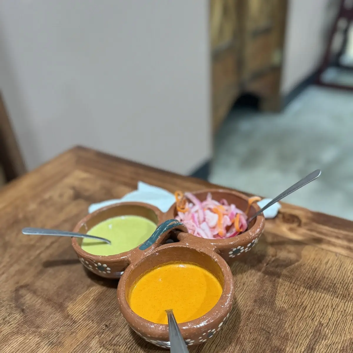 Salsa Verde or Roja