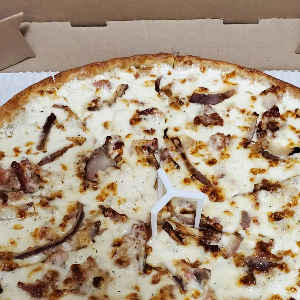 Thin Crust Alfredo Sauce