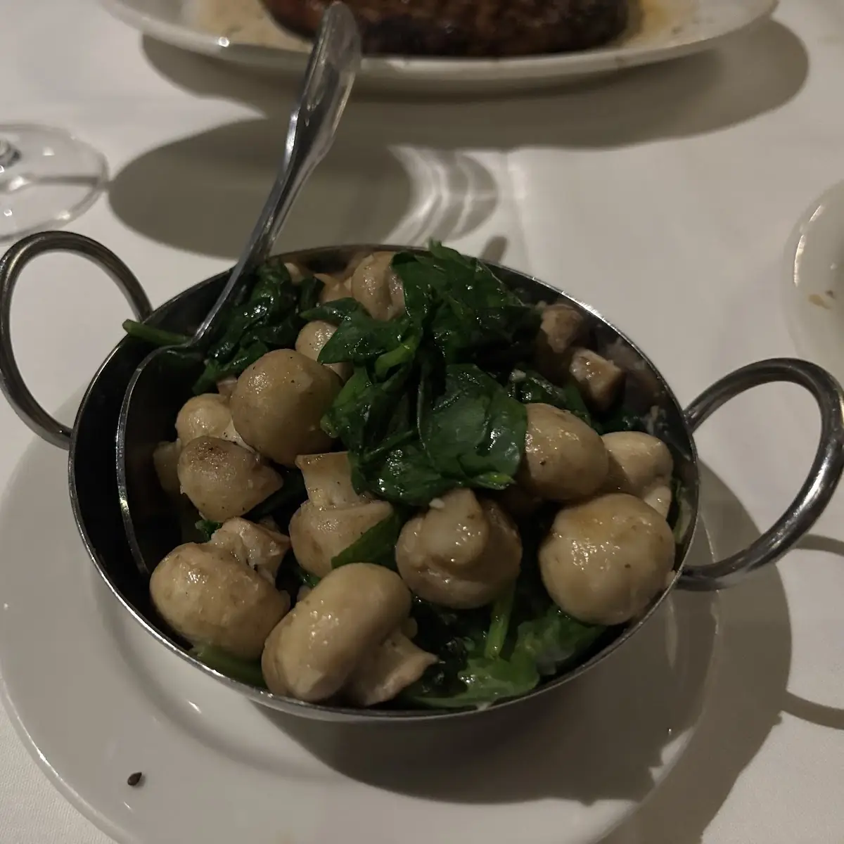 Sautéed Spinach & Button Mushrooms