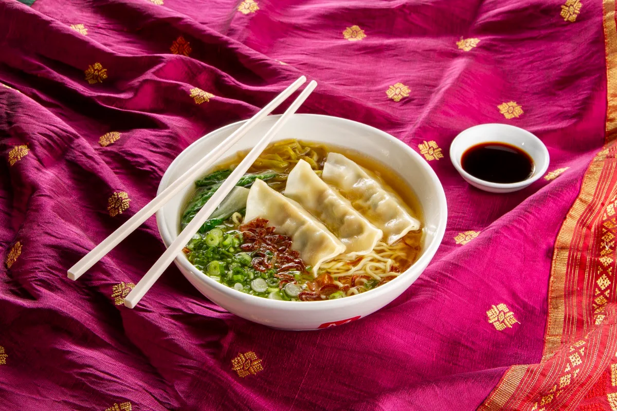 S1 Shrimp Wanton Noodle Soup