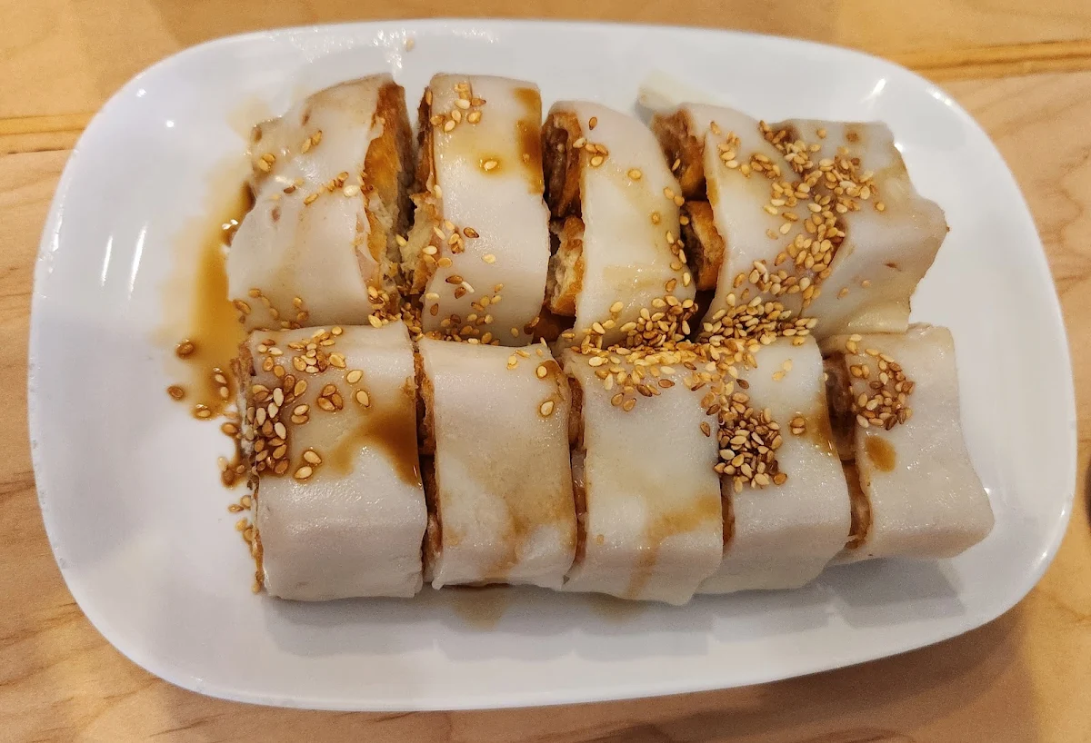(N03) Complicated Cow (Offals) Rice Noodle Soup 牛杂粉