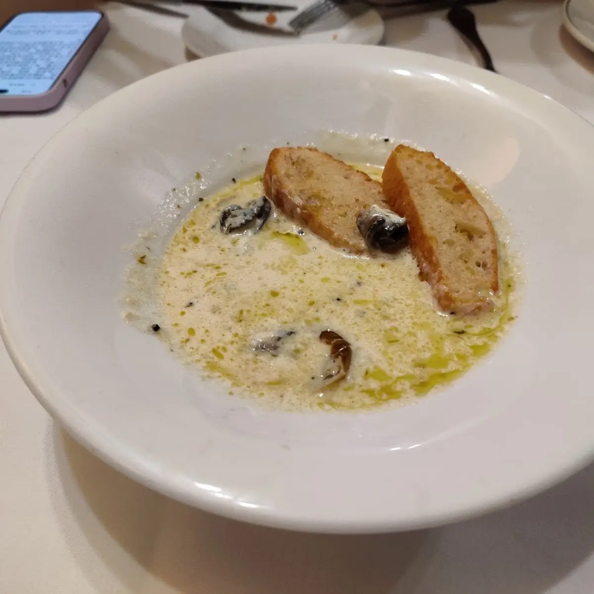 Escargot, Arturo Ristorante