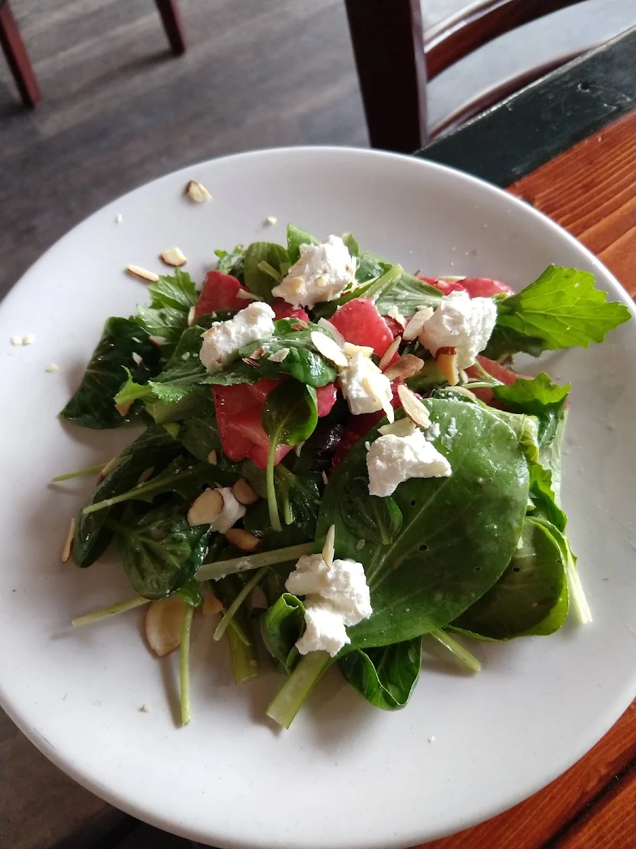 Bay Branch Farm Salad