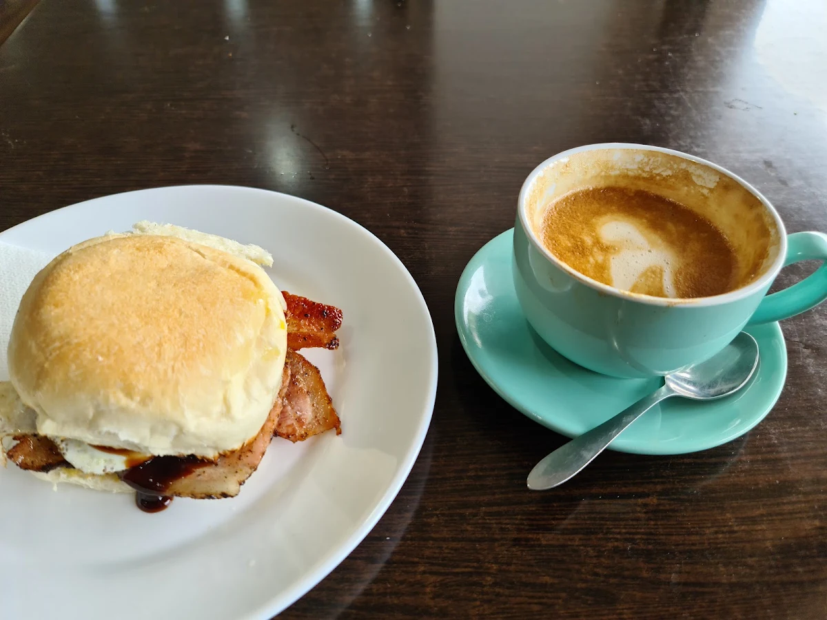 Bacon and Egg Roll