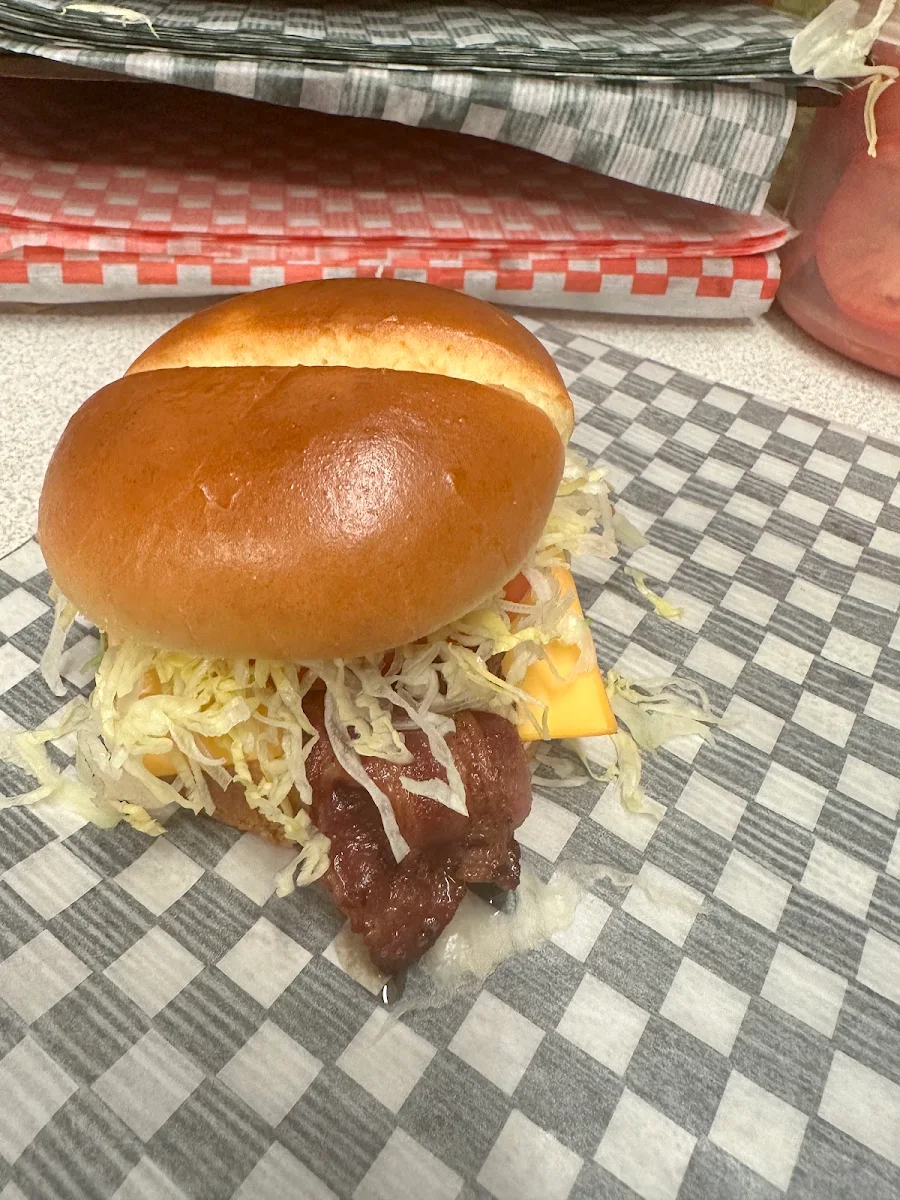 Highlights, Denny's Drive-In