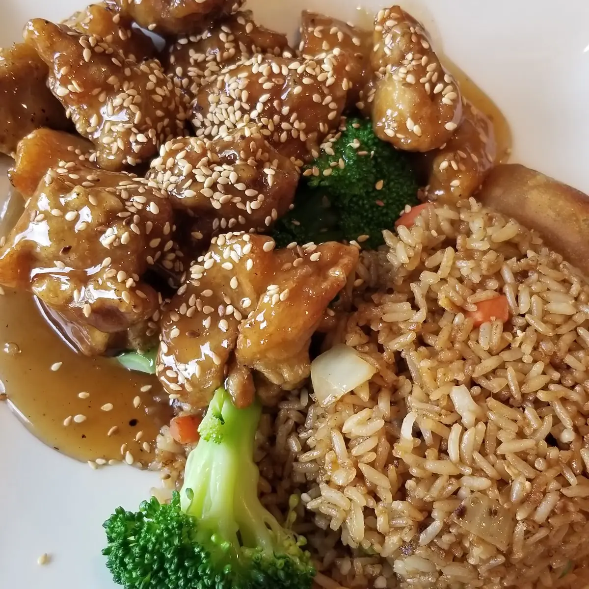 Sesame Chicken Lunch Special