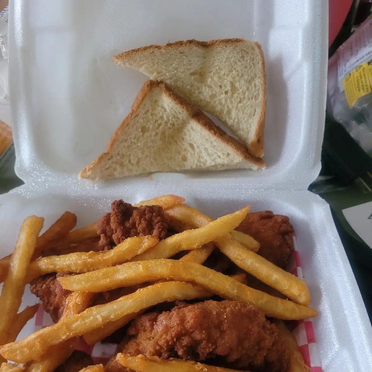 Tender Basket w Texas Toast